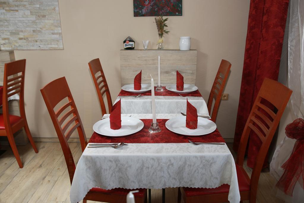 Penzion Wellness - Zlobice 3*