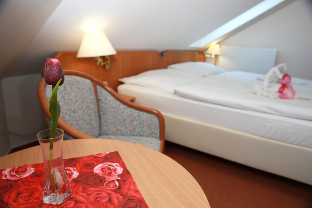 Wellness - Zlobice 3* Kroměříž